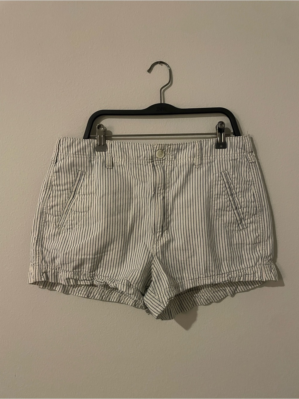 American Eagle SZ 8 Striped cotton Casual Shorts